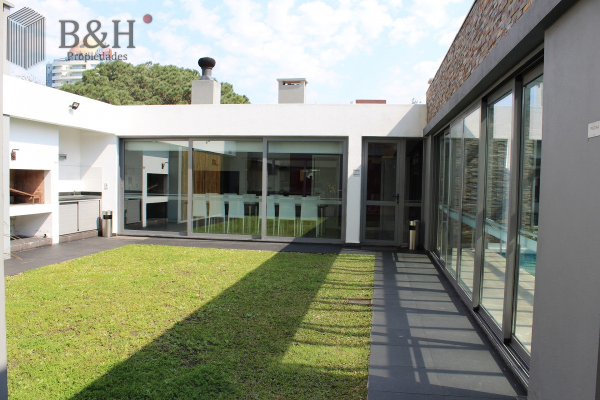 Apartamento ID.2129 - Apto 1 dorm, + plus y balcón 