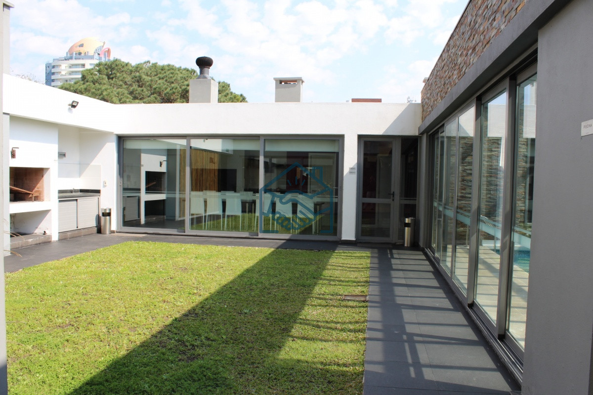 Apartamento ID.1266/Apto-1-dorm,- -plus-y-balcón- - Apto 1 dorm, + plus y balcón 