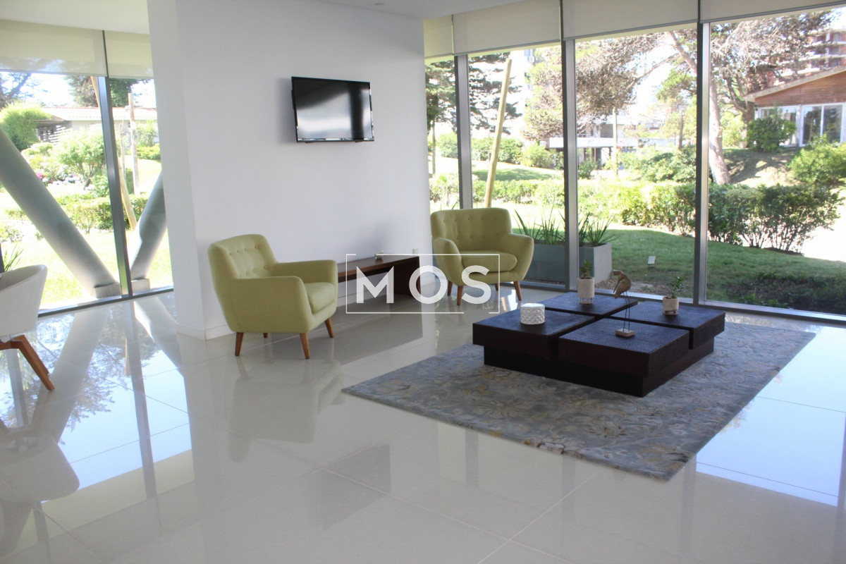Apartamento ID.2683 - Apto 1 dorm, + plus y balcón 