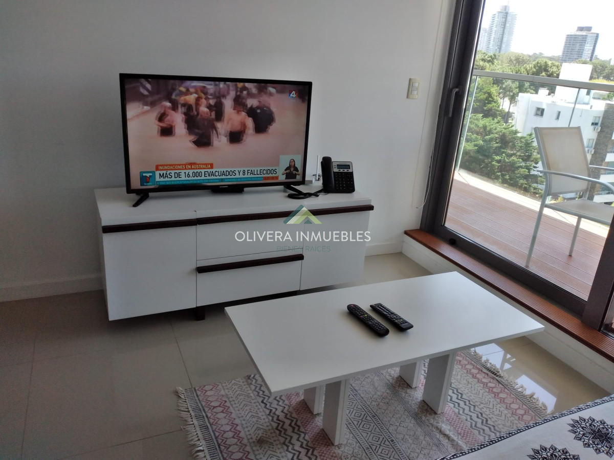 Apartamento ID.6237 - Apto 1 dorm, + plus y balcón 