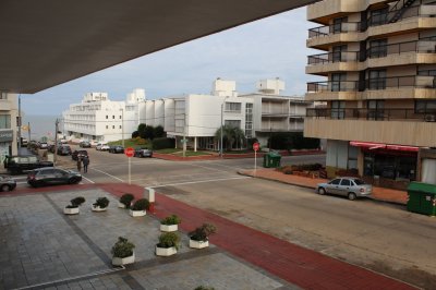 En península, departamento en venta y alquiler