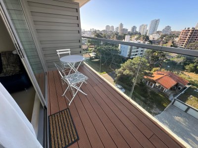 Apto 1 dorm, + plus y balcón 