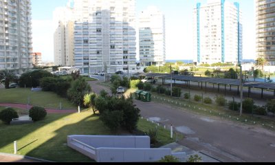 Apto 3 dorm en Brava, cerca del mar