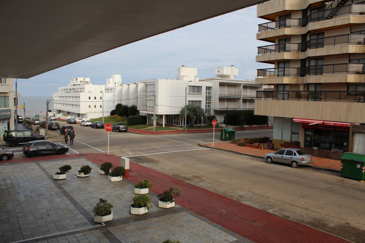 En península, departamento en venta y alquiler