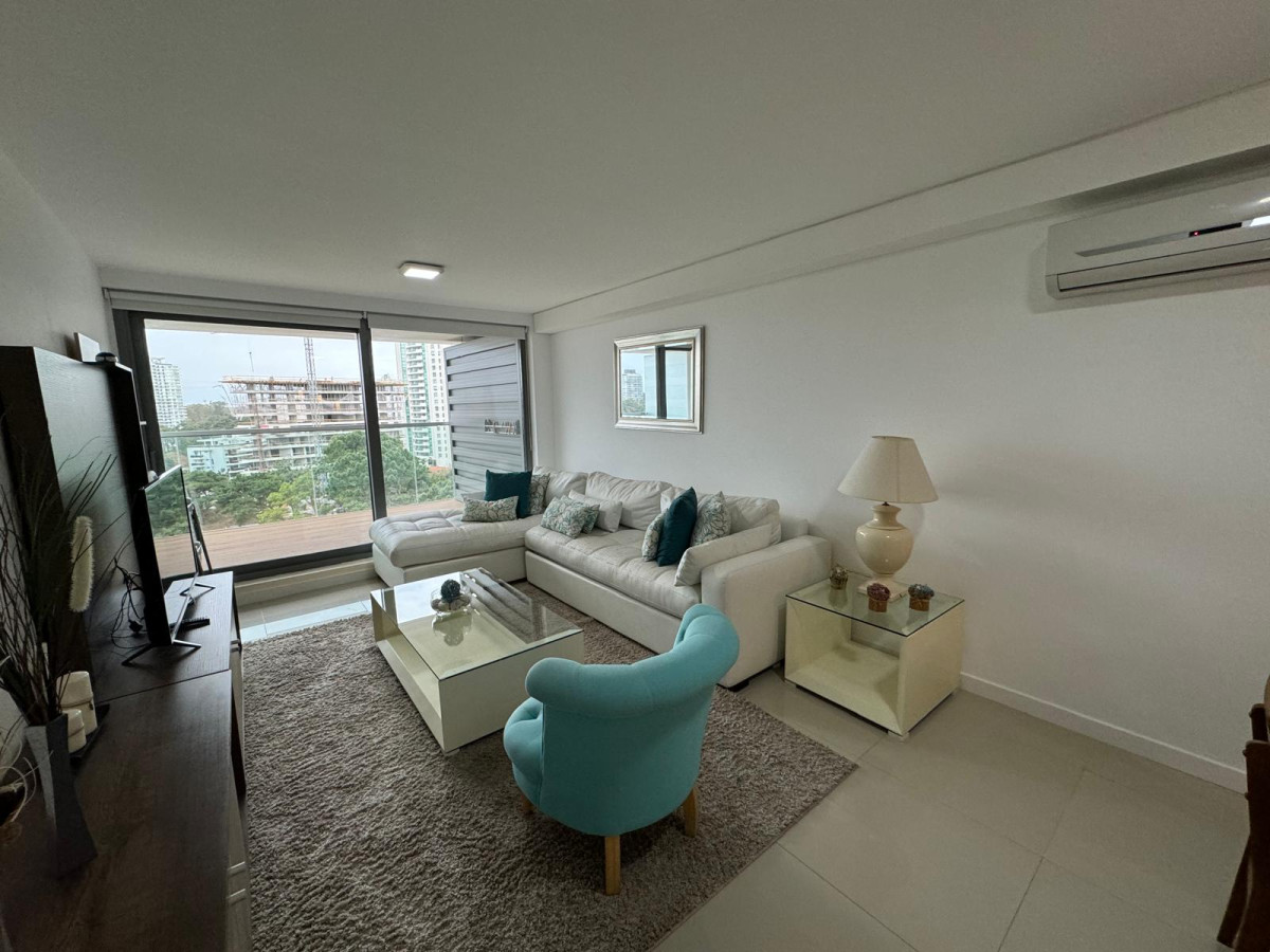 Departamento en venta en Chronos, Oportunidad en Punta del Este
