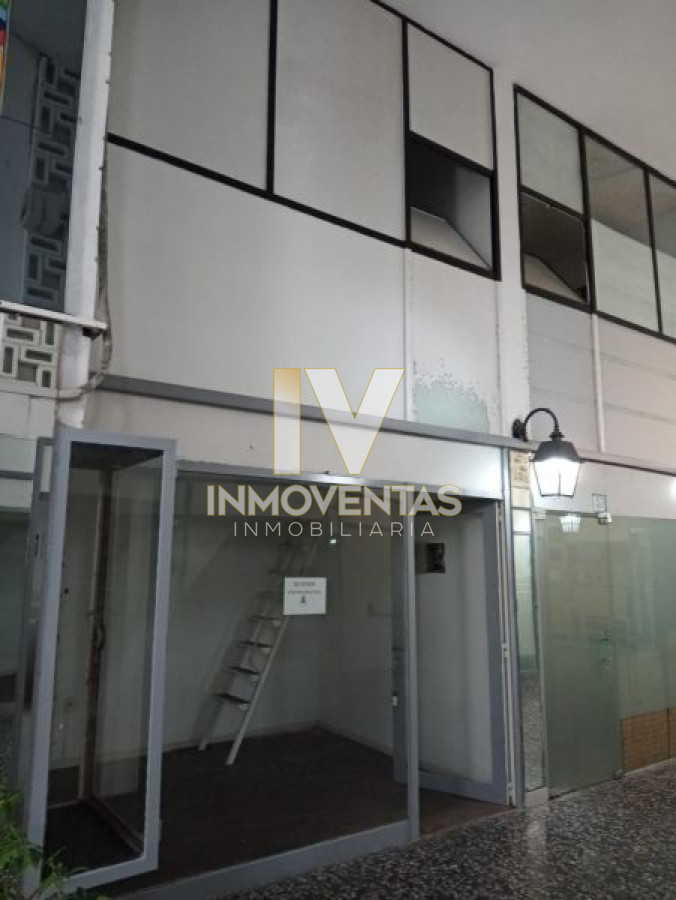 Local Comercial ID.1400 - Local en venta Gorlero  