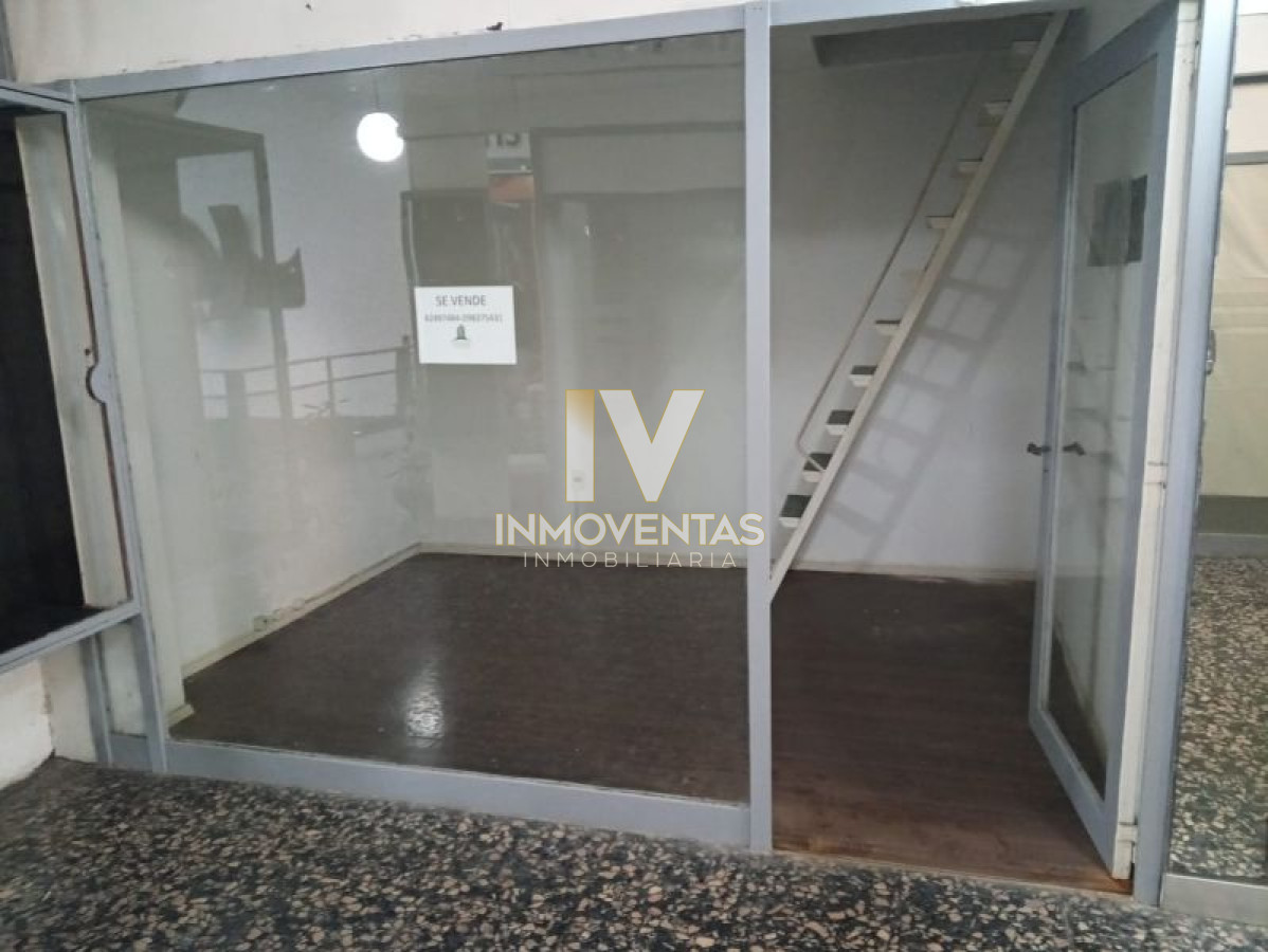 Local Comercial ID.1400 - Local en venta Gorlero  