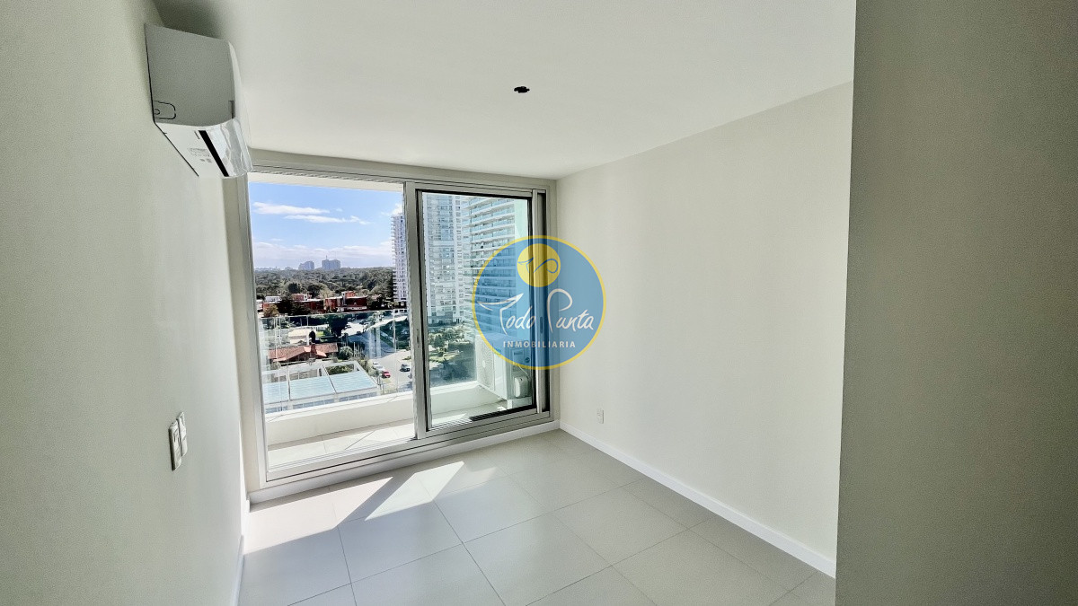 Venta Apartamento de 1 dormitorio Península de Punta del este - TDP8239A