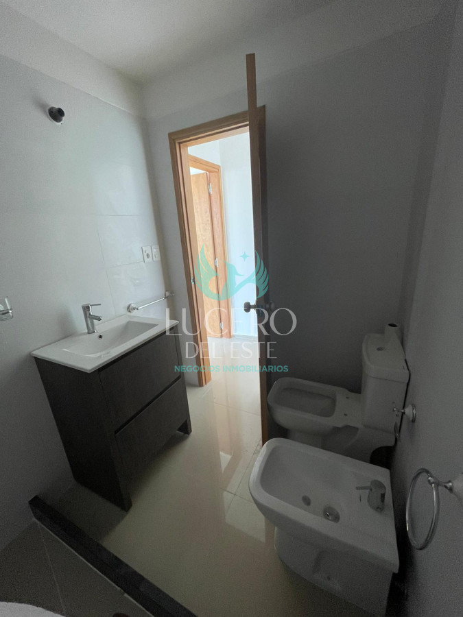 Apartamento ID.74 - Apartamento en VENTA- 1 dormitorio a estrenar en Punta del Este, zona de Punta Shopping 