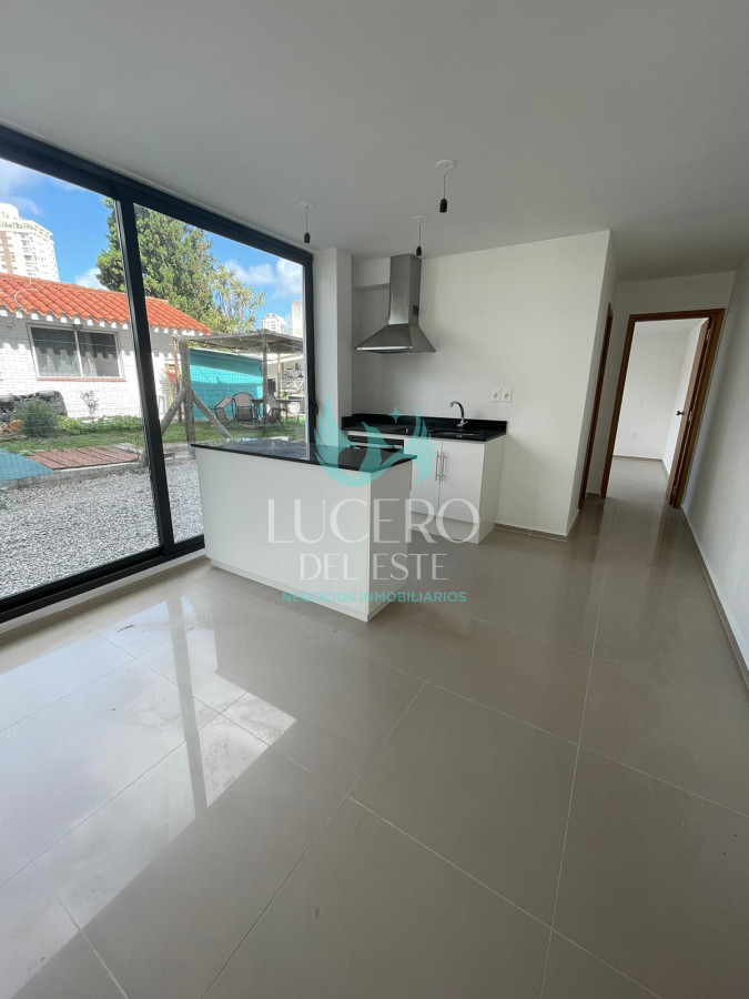 Apartamento ID.74 - Apartamento en VENTA- 1 dormitorio a estrenar en Punta del Este, zona de Punta Shopping 