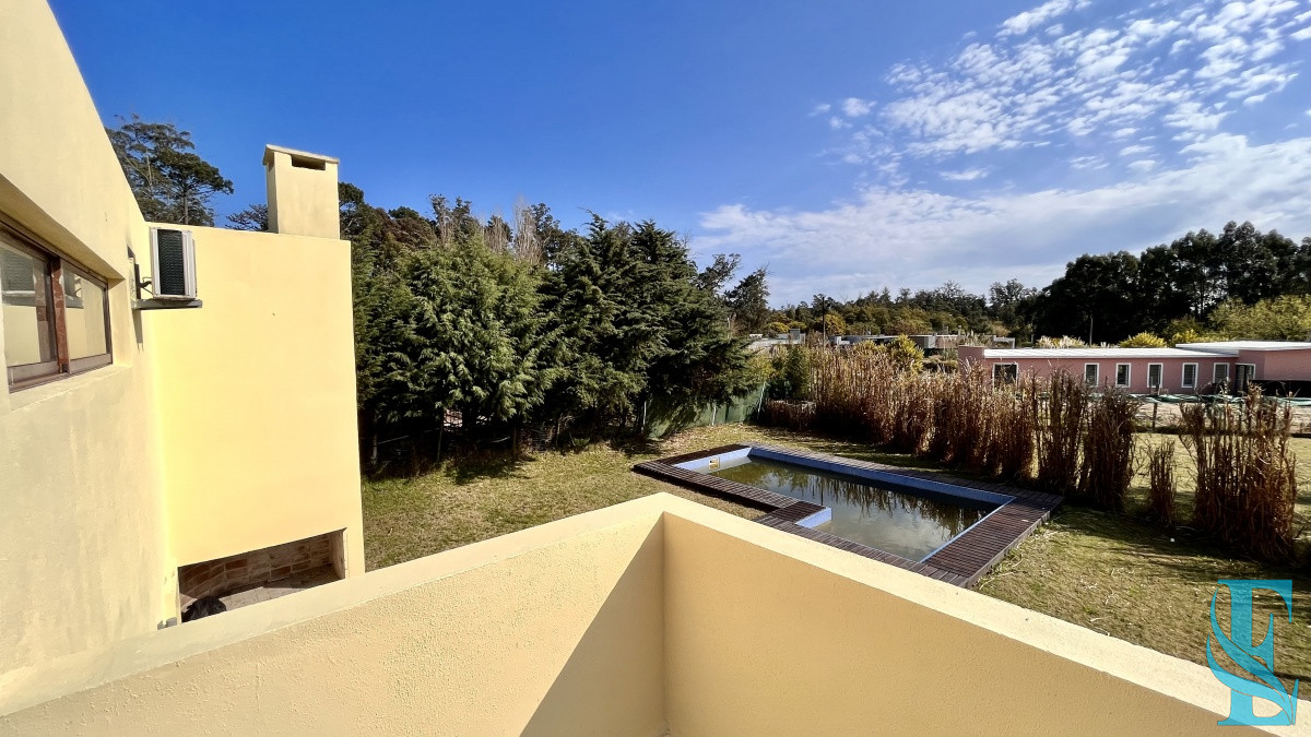 Casa ID.15 - Casa En Venta 3 Dorm 2 Baños Punta del Este 