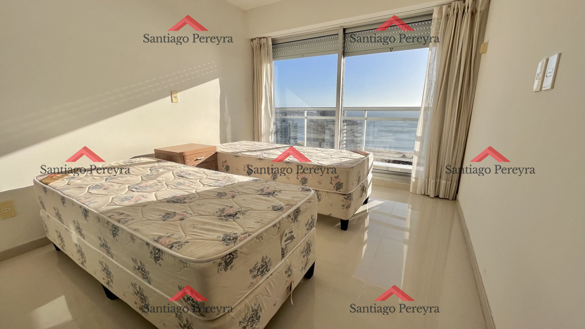 Apartamento ID.13988 - APARTAMENTO EN VENTA- PLAYA MANSA, PUNTA DEL ESTE, 3 DORMITORIOS + DEPENDENCIA 