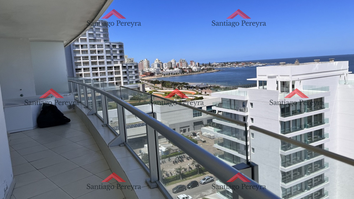 Apartamento ID.14731 - Apartamento en venta - 3 dormitorios + dependencia - Punta del Este