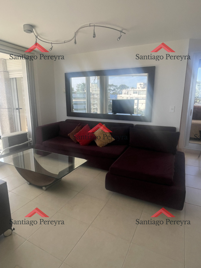 Apartamento ID.17133 - Apartamento en venta Playa Mansa  3 dormitorios