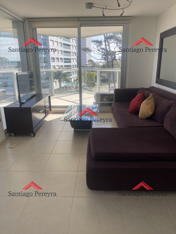Apartamento ID.17133 - Apartamento en venta Playa Mansa  3 dormitorios