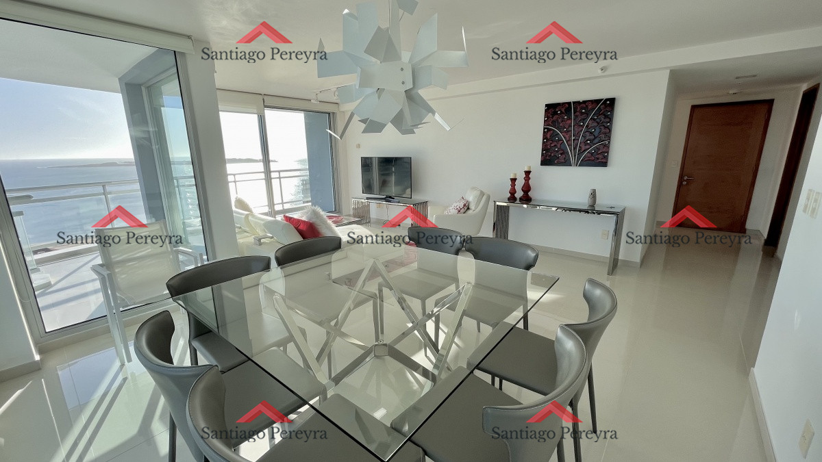 Apartamento ID.13988 - APARTAMENTO EN VENTA- PLAYA MANSA, PUNTA DEL ESTE, 3 DORMITORIOS + DEPENDENCIA 