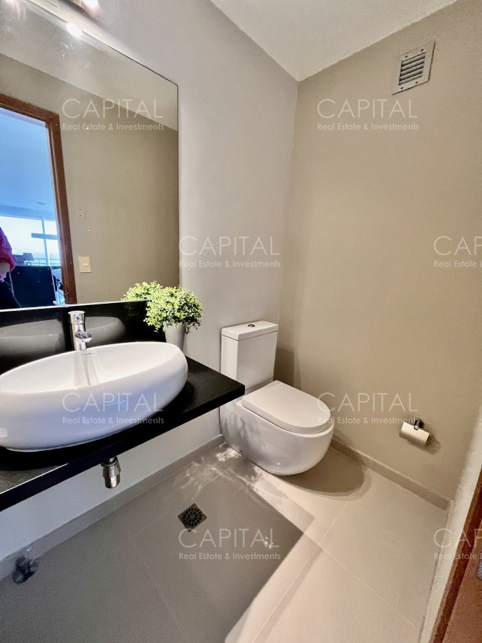 Apartamento ID.35089 - Season Tower Apartamento en venta Playa Mansa 3 dormitorios