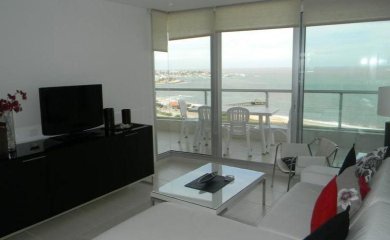 Season Tower Apartamento en venta Playa Mansa