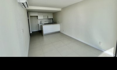 Excelente Oportunidad !! Apartamento a estrenar de 1 dormitorio en Peninsula de Punta del este