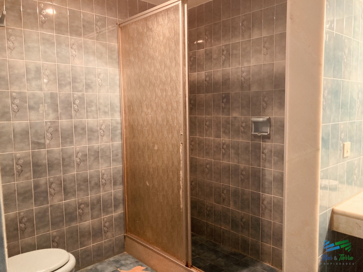 Apartamento ID.3751 - Vendo departamento de 3 dormitorios en importante edificio con vista al mar