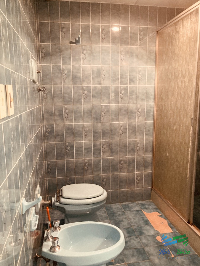 Apartamento ID.3751 - Vendo departamento de 3 dormitorios en importante edificio con vista al mar