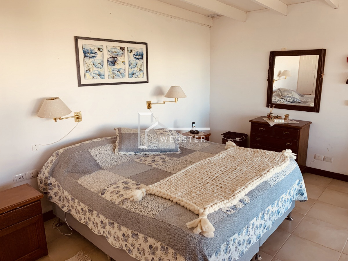 Casa ID.1279 - Venta casa de 6 dormitorios en Rincón del Indio Punta del Este