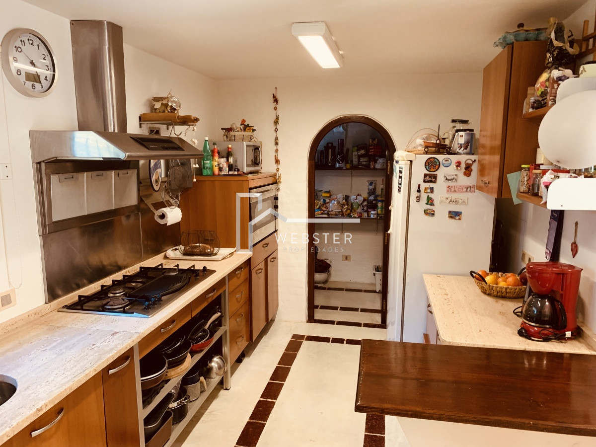 Casa ID.1279 - Venta casa de 6 dormitorios en Rincón del Indio Punta del Este