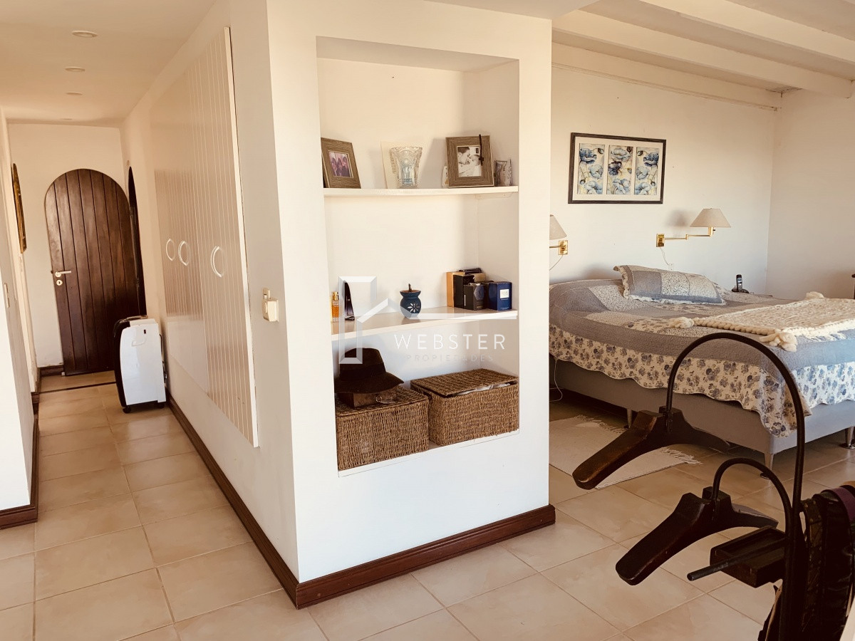 Casa ID.1279 - Venta casa de 6 dormitorios en Rincón del Indio Punta del Este