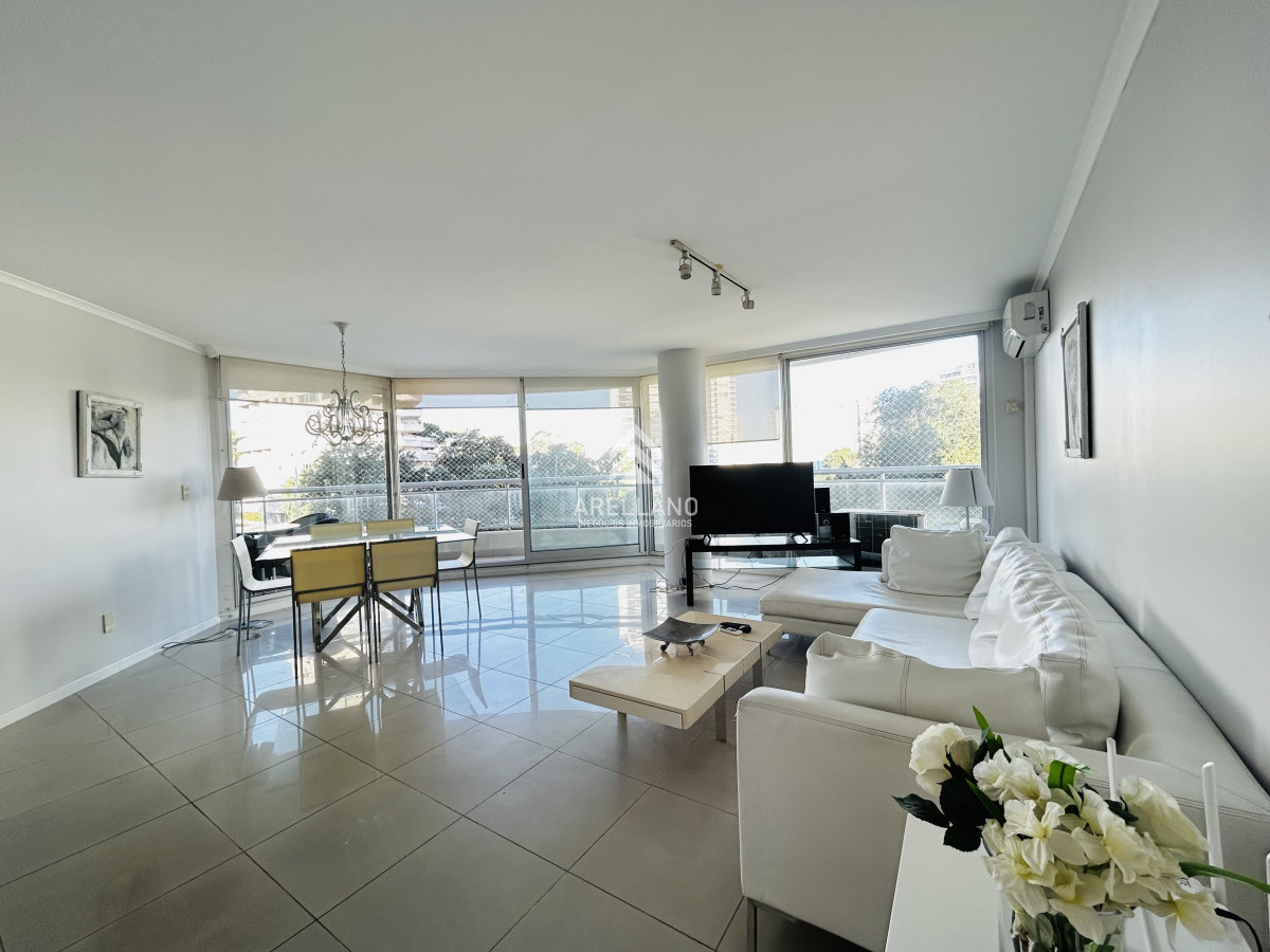 Apartamento ID.4501 - Apartamento de 3 dormitorios en Aidy Grill a pasos del mar 