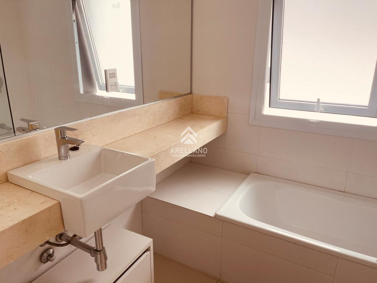 Apartamento ID.1145 - Apartamento 3 dormitorios Playa Mansa 