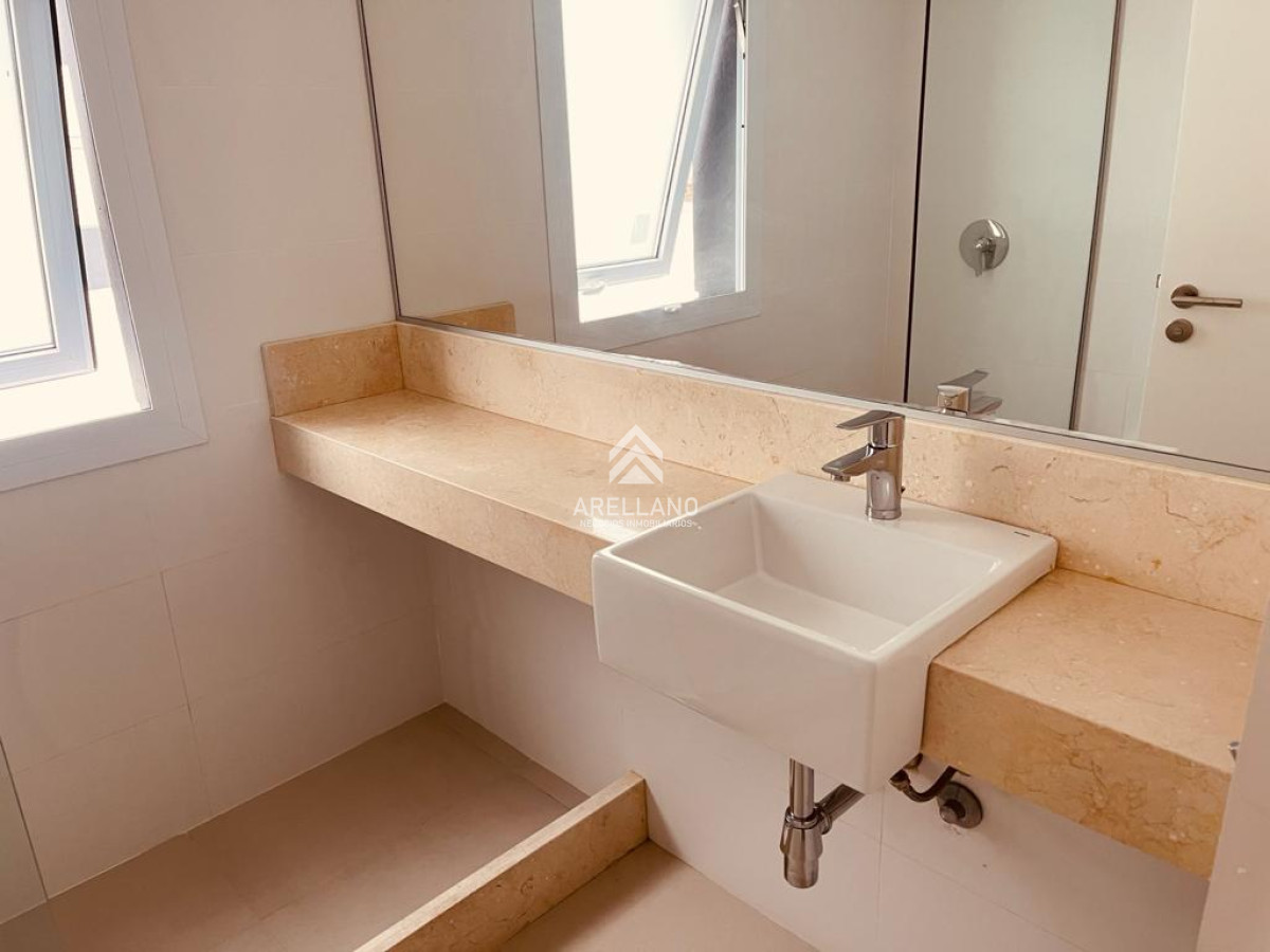 Apartamento ID.1145 - Apartamento 3 dormitorios Playa Mansa 