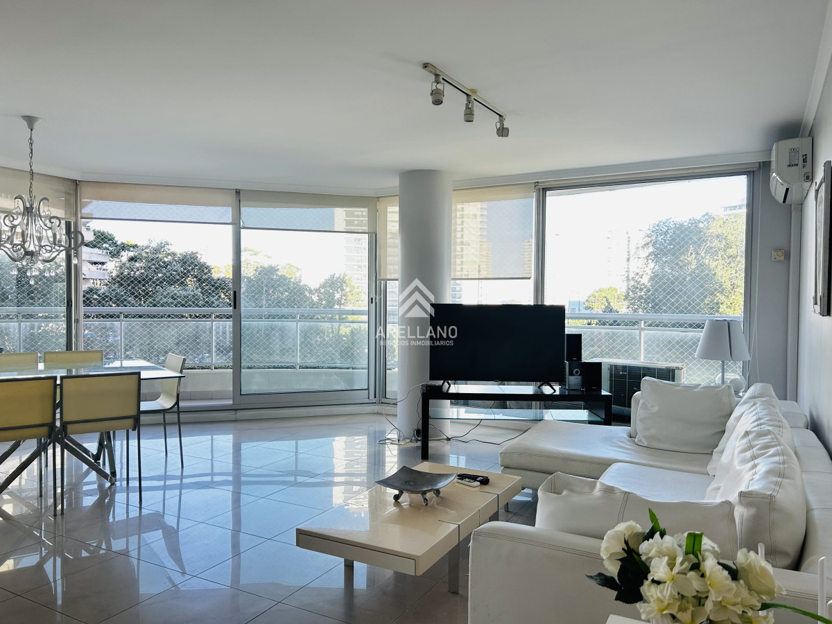 Apartamento ID.4501 - Apartamento de 3 dormitorios en Aidy Grill a pasos del mar 