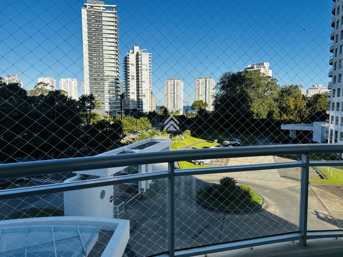 Apartamento ID.4501 - Apartamento de 3 dormitorios en Aidy Grill a pasos del mar 