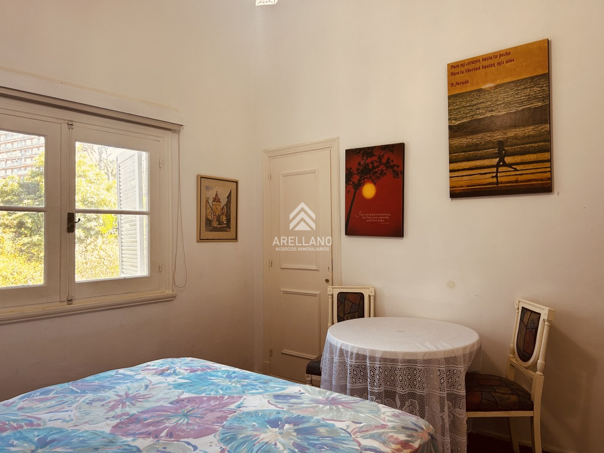 Casa ID.1736 - Venta casa de 5 dormitorios en Punta del Este 