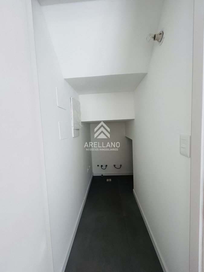 Casa ID.4253 - Venta casa de 2 dormitorios en Parque Burnett - Punta del Este