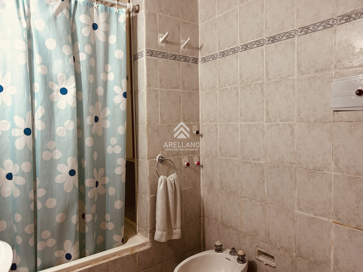 Casa ID.1736 - Venta casa de 5 dormitorios en Punta del Este 