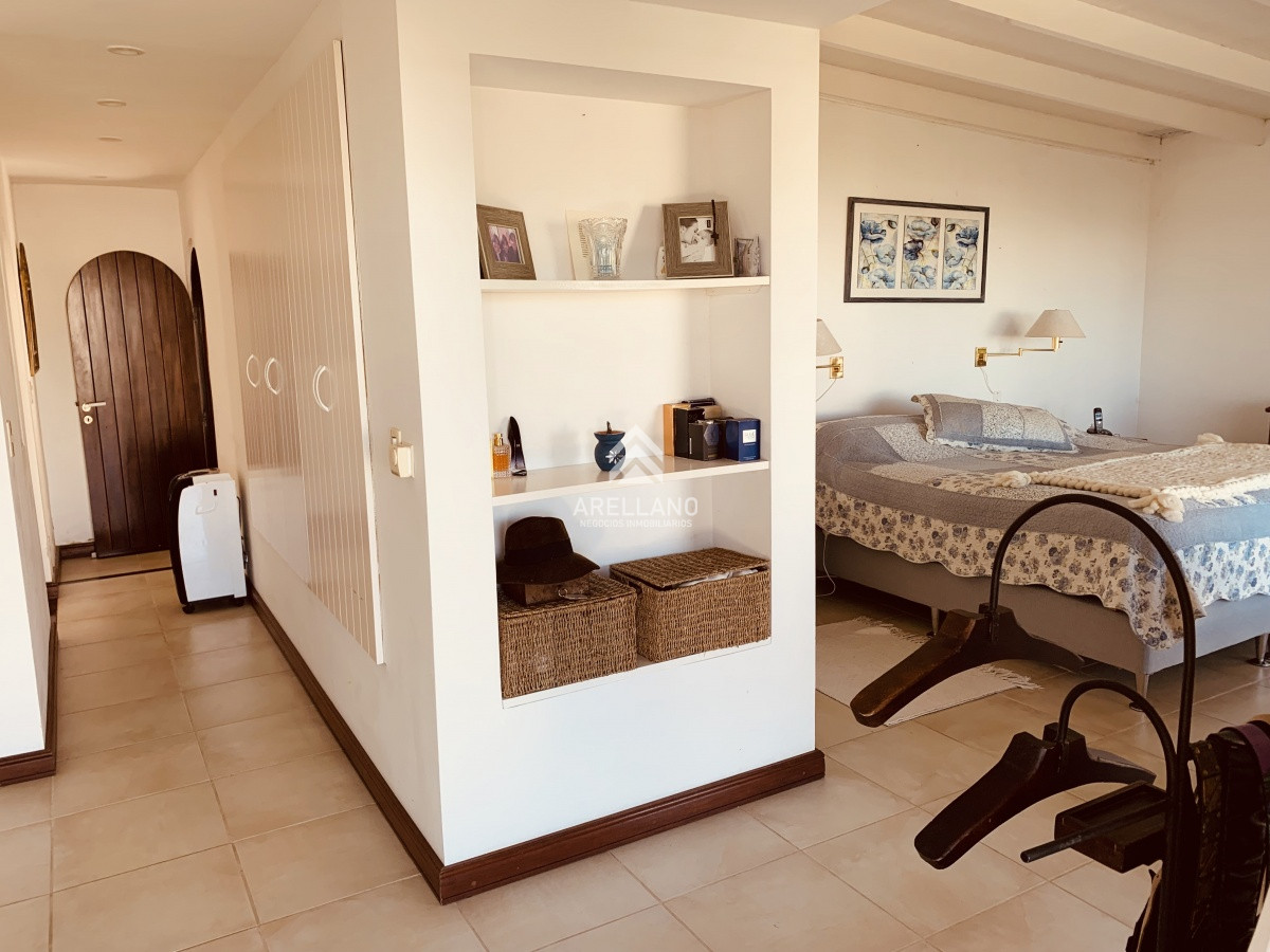 Casa ID.1737 - Venta hermosa casa a una cuadra del mar, Rincón del Indio.