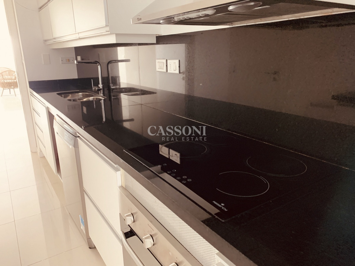 Apartamento ID.1984 -  Penthouse de 3 dormitorios en playa mansa