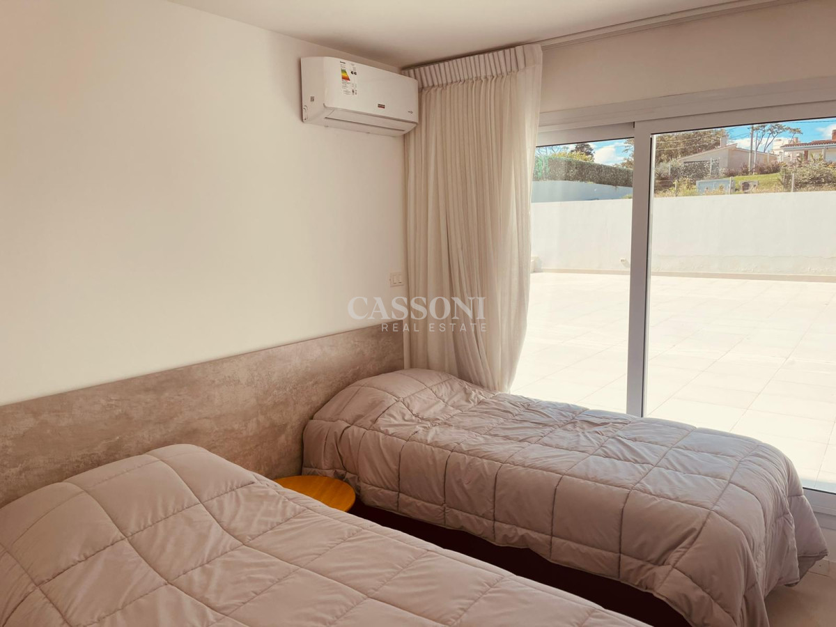 Apartamento ID.1986 - Apartamento de 3 dormitorios Punta del Este
