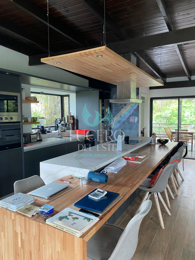 Casa ID.441 - Vendo Casa de 3 dormitorios en Montoya