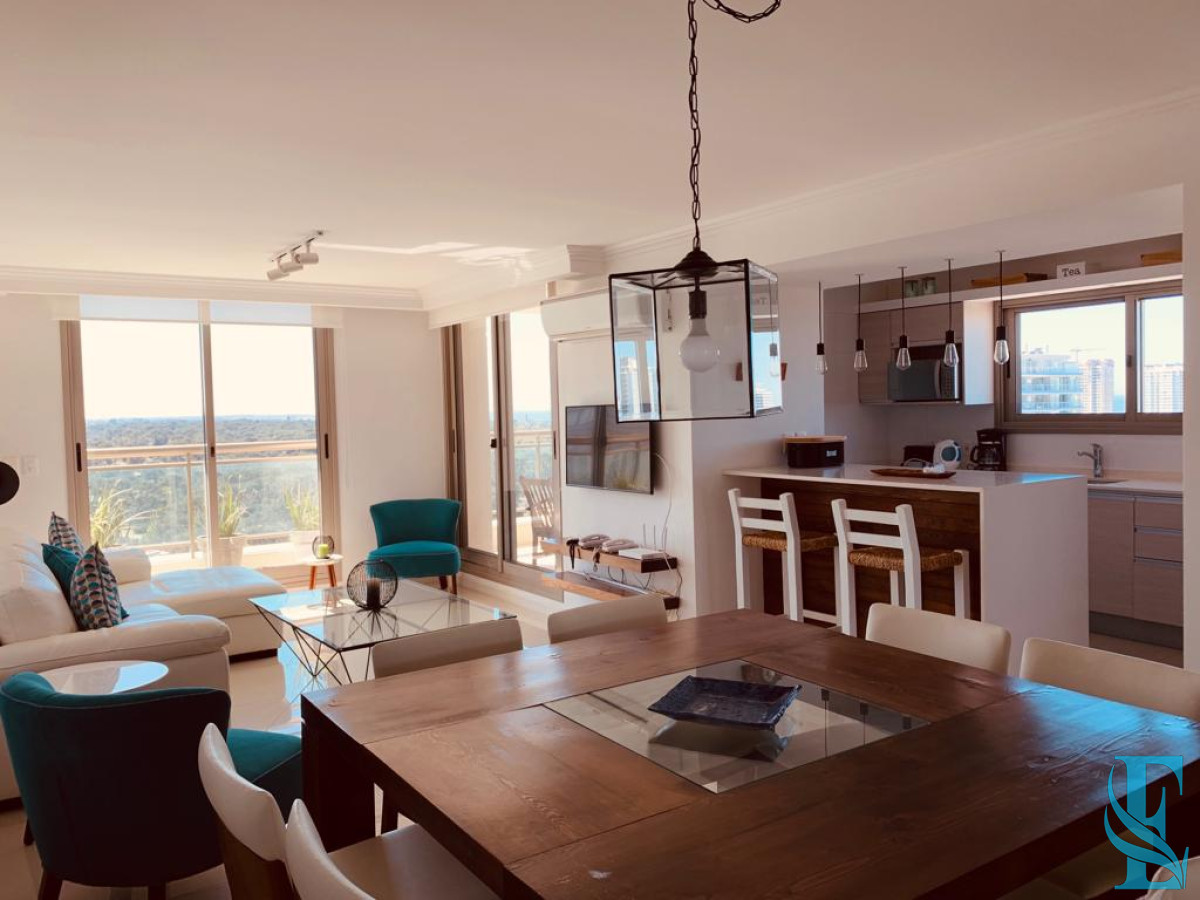 Apartamento ID.387 - Venta apartamento 3 dormitorios Roosevlet 