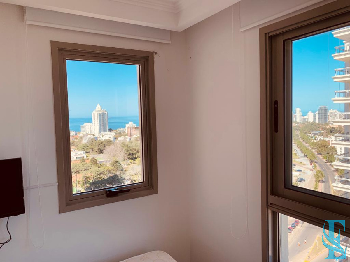 Apartamento ID.387 - Venta apartamento 3 dormitorios Roosevlet 