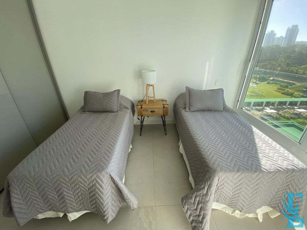 Apartamento ID.226 - Alquilo apartamento 3 dormitorios con vista al mar en Playa Brava