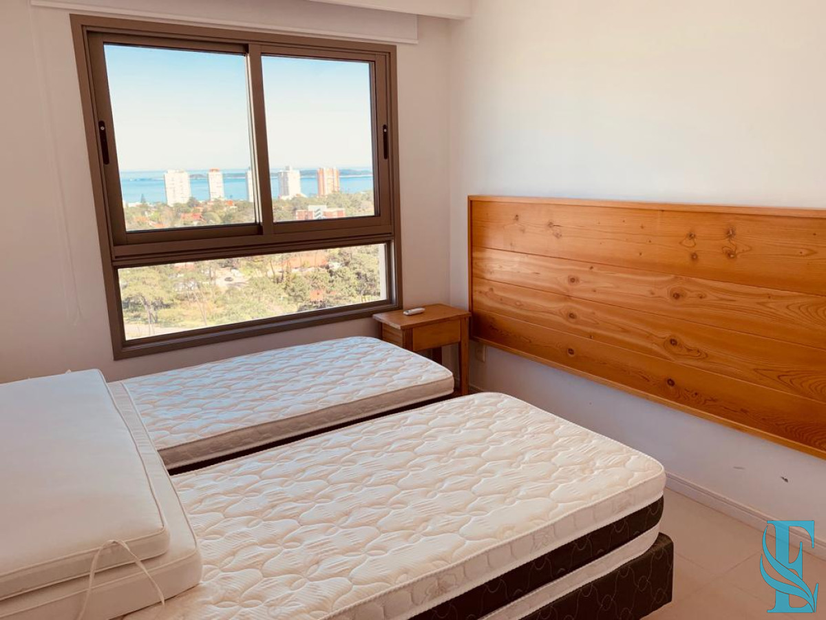 Apartamento ID.387 - Venta apartamento 3 dormitorios Roosevlet 