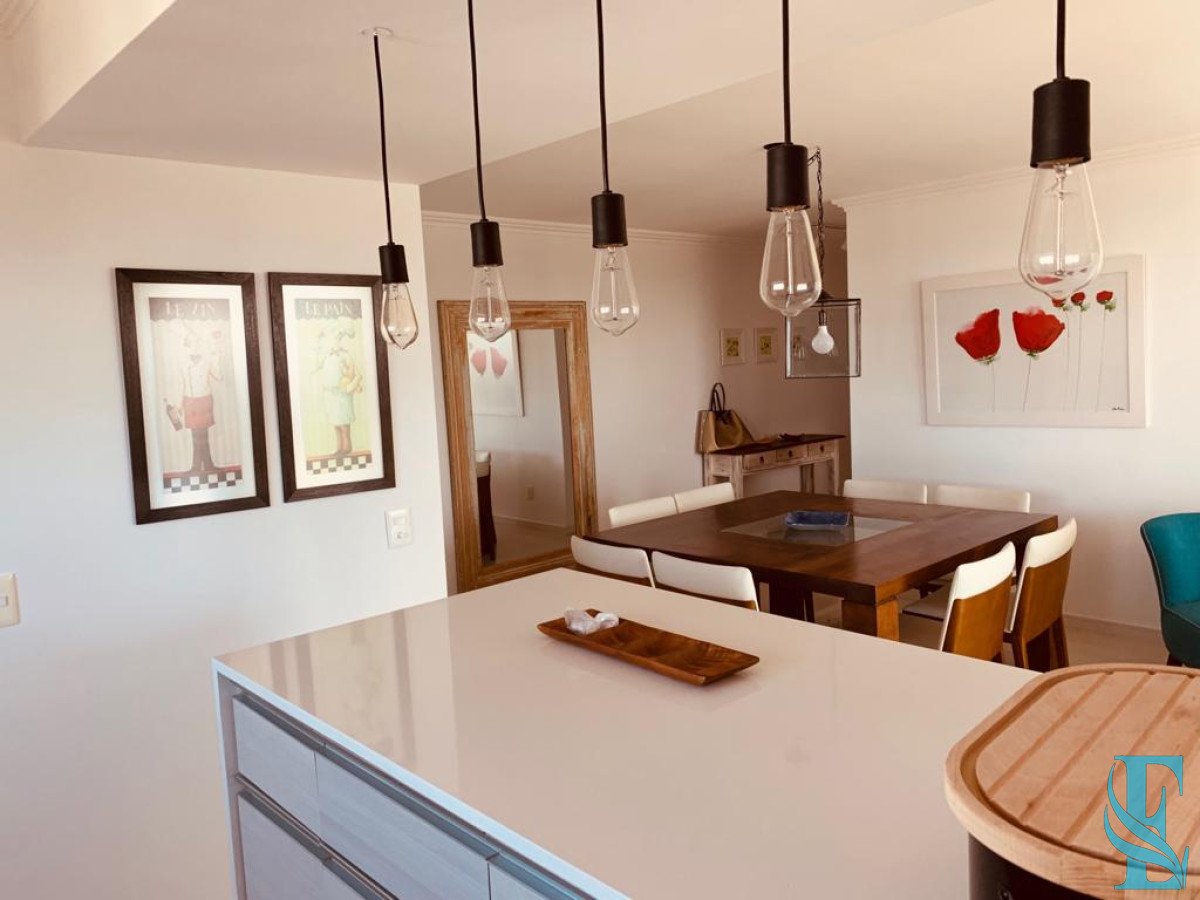 Apartamento ID.387 - Venta apartamento 3 dormitorios Roosevlet 