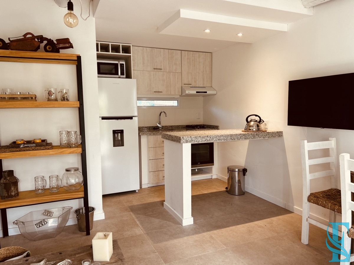 Casa ID.243 - Alquiler casa de 3 dormitorios con piscina Punta del Este