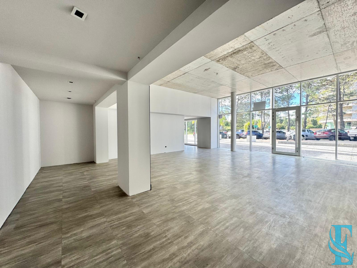Local Comercial ID.680 - Local en Roosevelt - Punta del Este