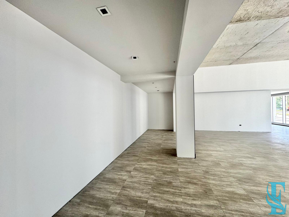 Local Comercial ID.680 - Local en Roosevelt - Punta del Este