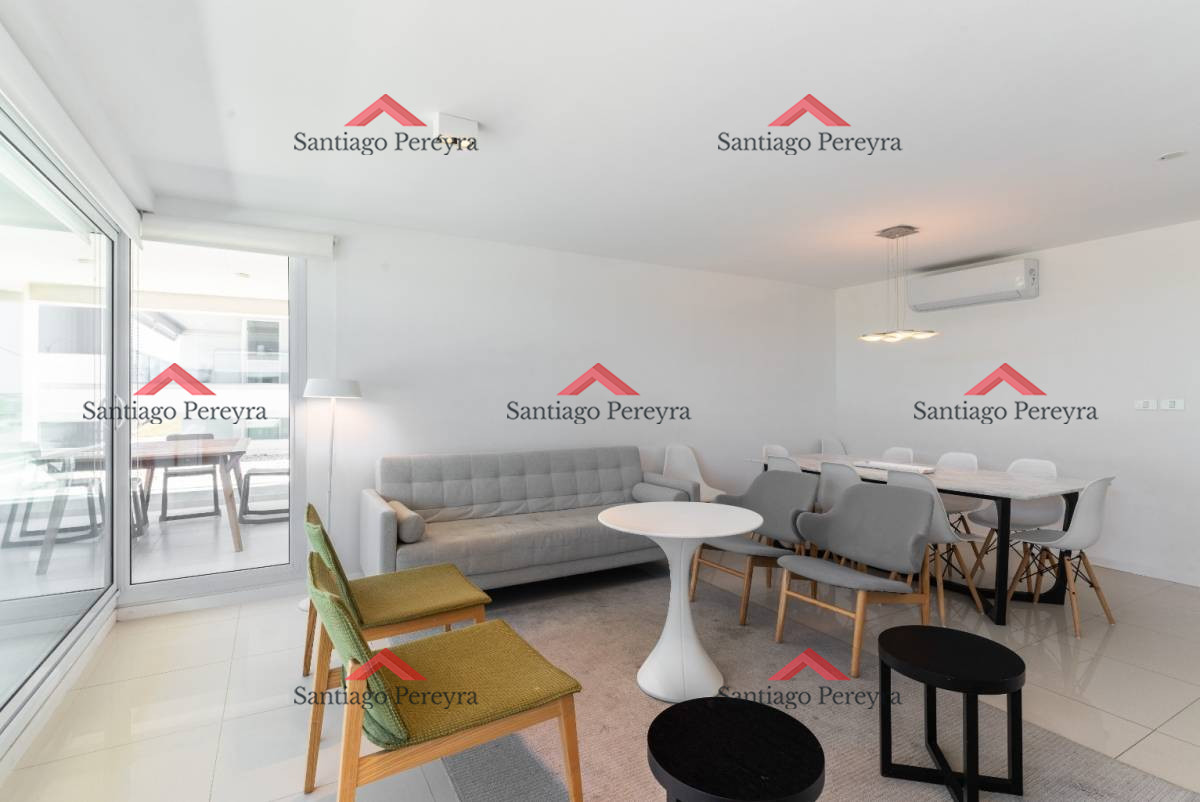 Apartamento ID.13830 - Vendo hermosa unidad de 3 suites frente al mar