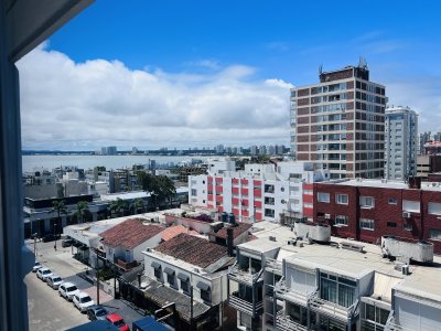 Apartamento venta 1 dormitorio Peninsula Punta del Este